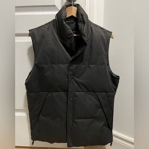 Banana republic primaloft filled vest